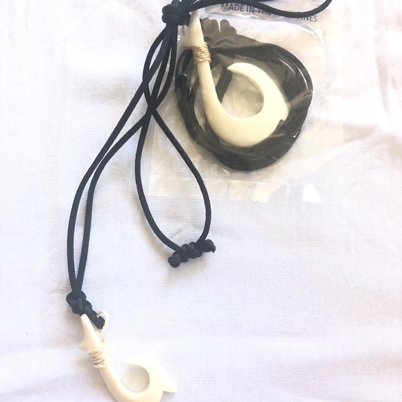 FUN -n- BUNDLE ✨7 items - Picture 7 of 7